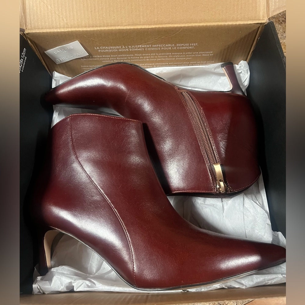 Naturalizer 27-Felix Chic Mahogany Ankle Boots